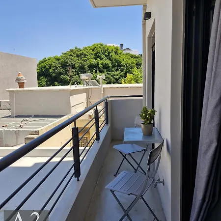 10 Boutique Apartment