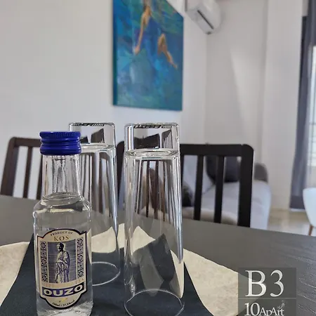 10 Boutique Apartment