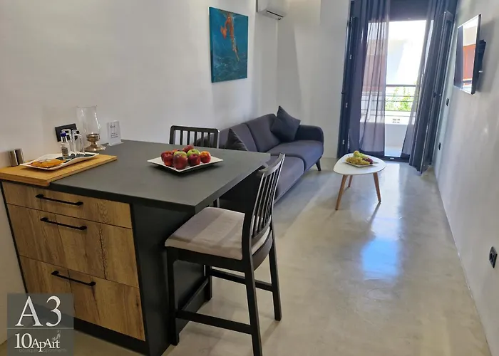 10 Boutique * Kos-stad