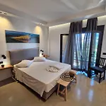 10 Boutique Apartment *