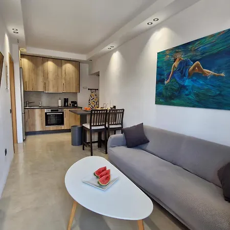 Apartment 10 Boutique