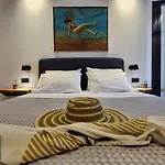 Apartment 10 Boutique