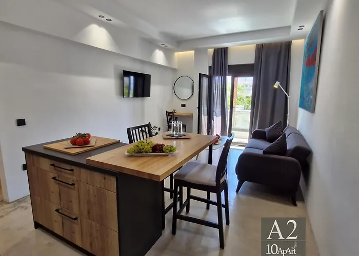 10 Boutique * İstanköy